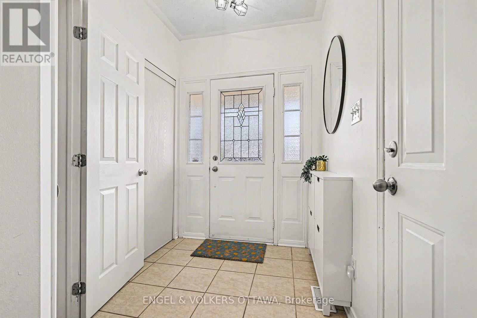 135 Lockhaven Private