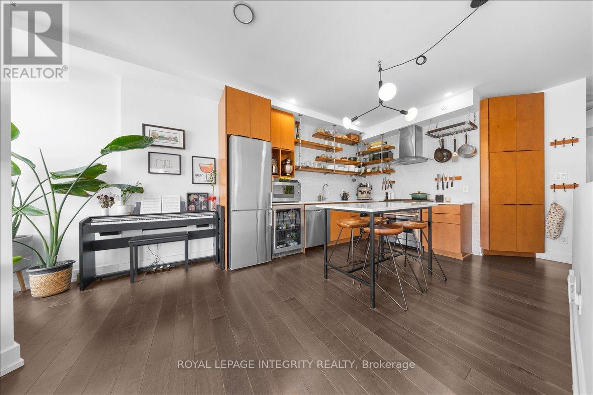 204 - 150 Greenfield Avenue