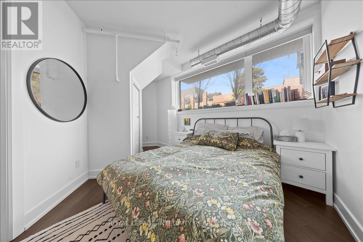 204 - 150 Greenfield Avenue