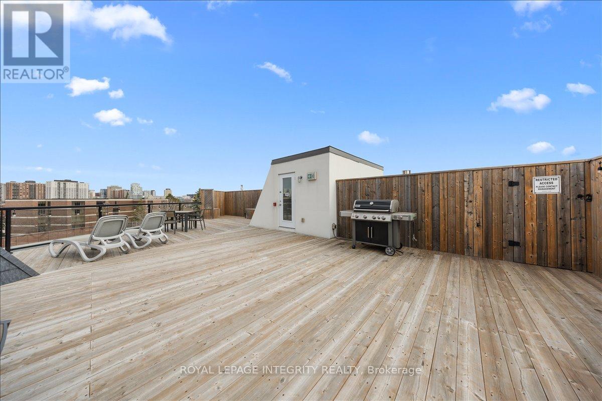 204 - 150 Greenfield Avenue