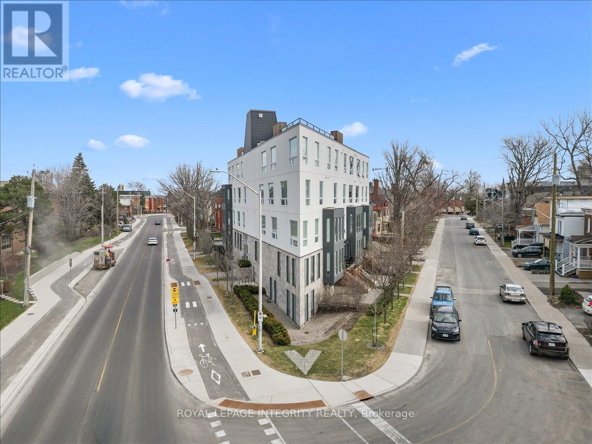 204 - 150 Greenfield Avenue