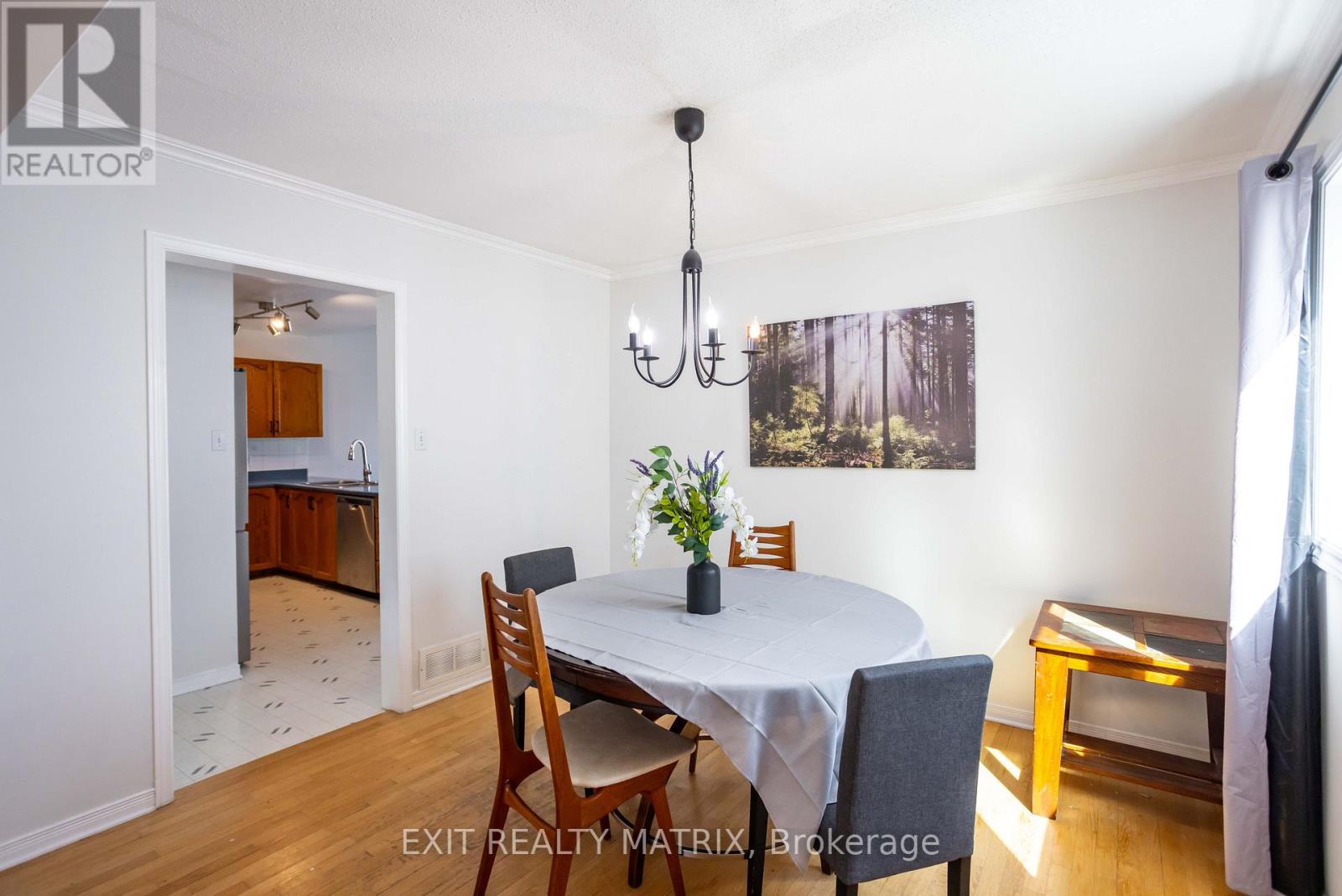 1458 Shawinigan Street