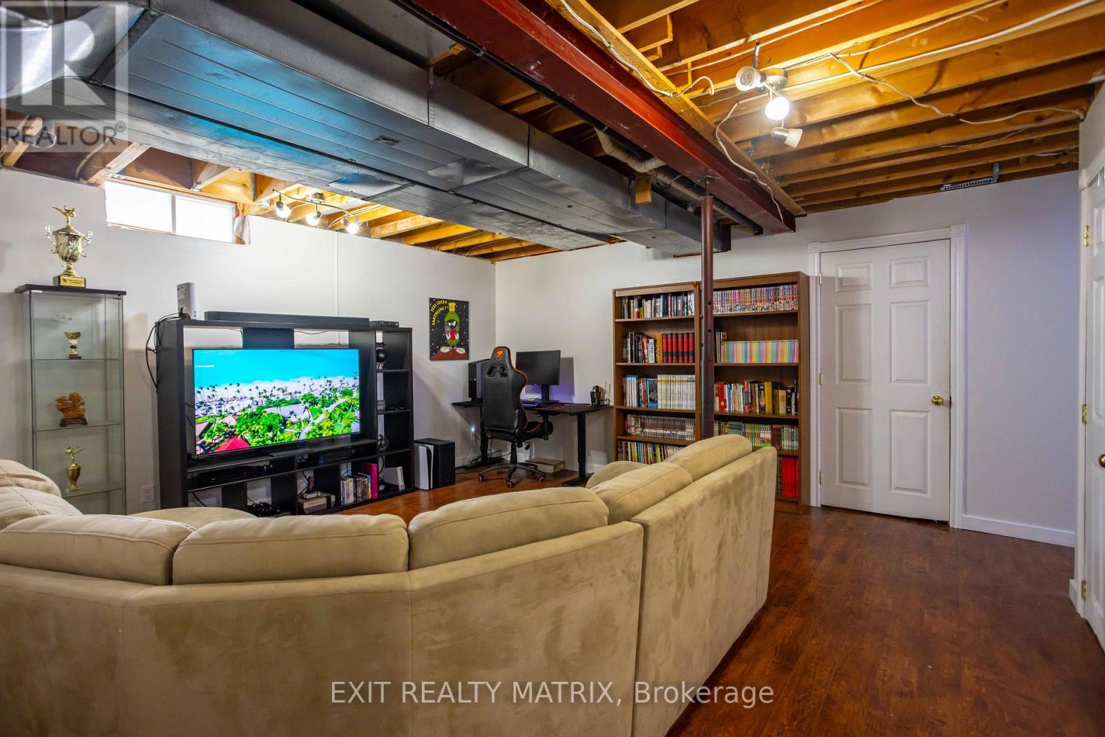 1458 Shawinigan Street