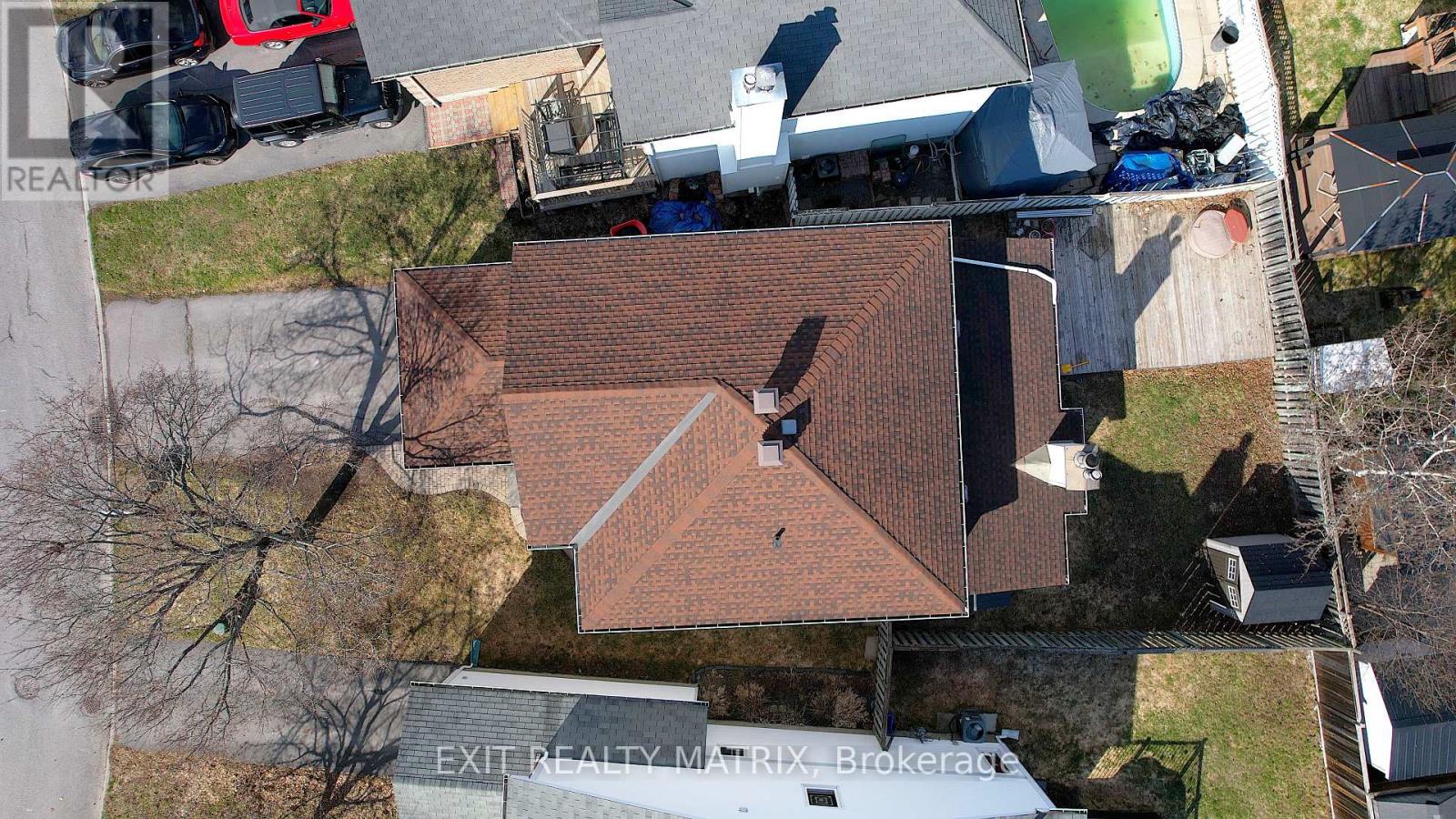 1458 Shawinigan Street