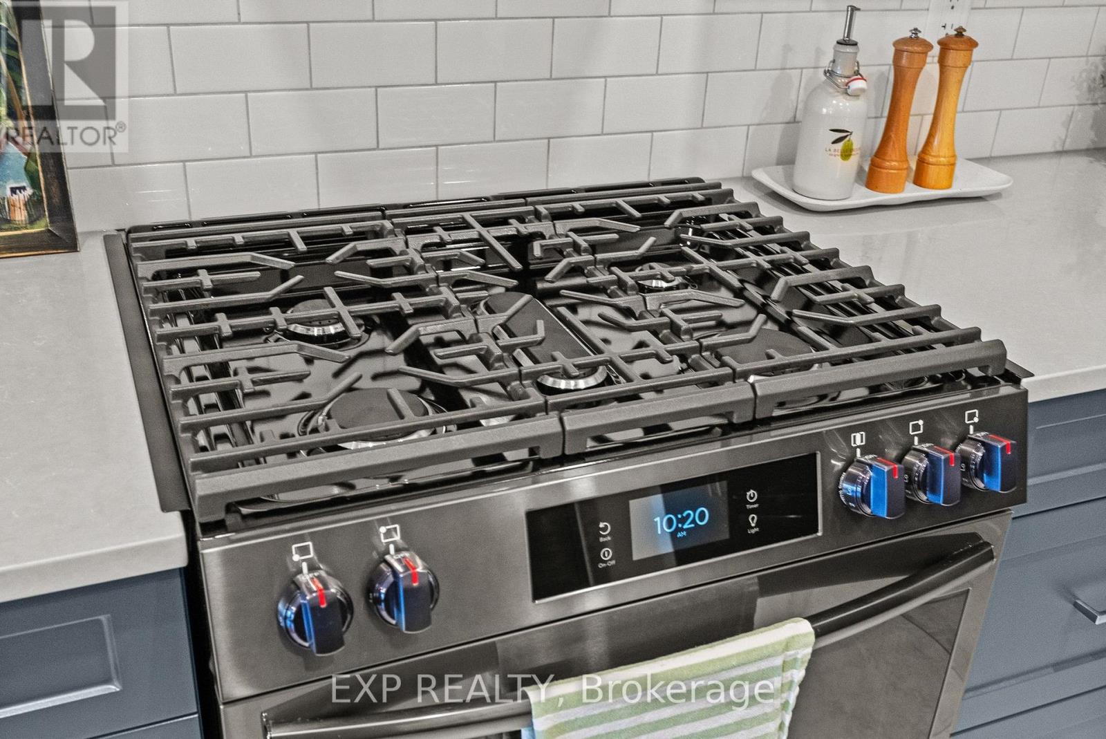 419 Clubtail Private