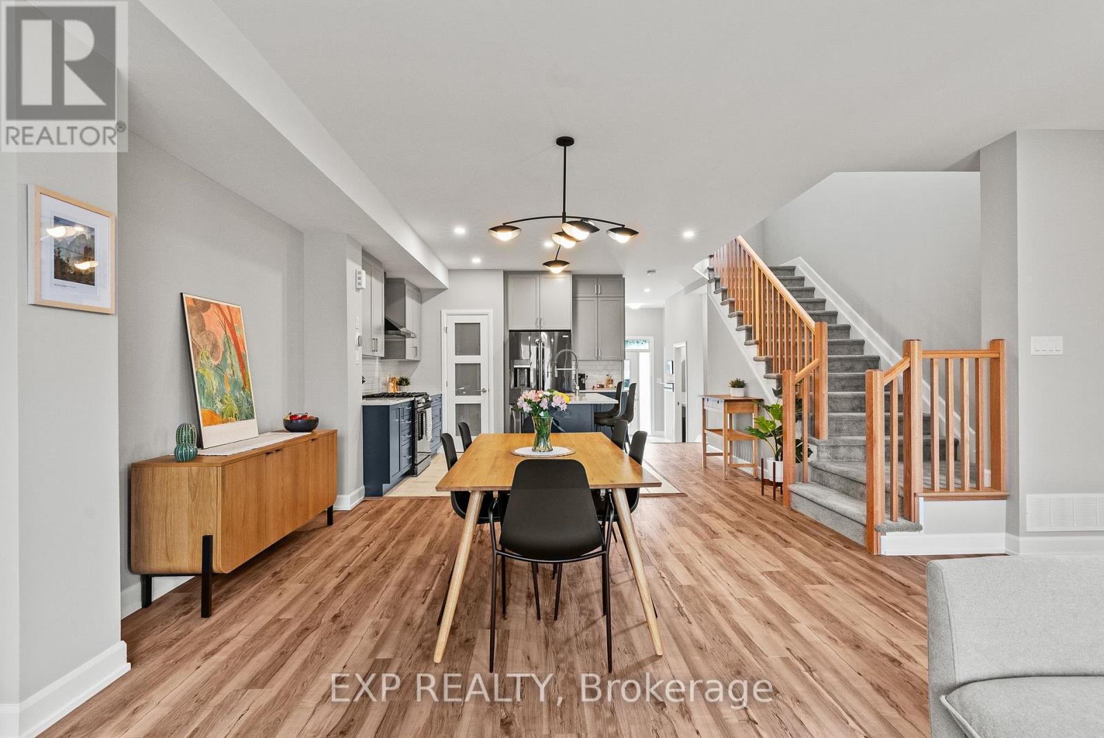 419 Clubtail Private