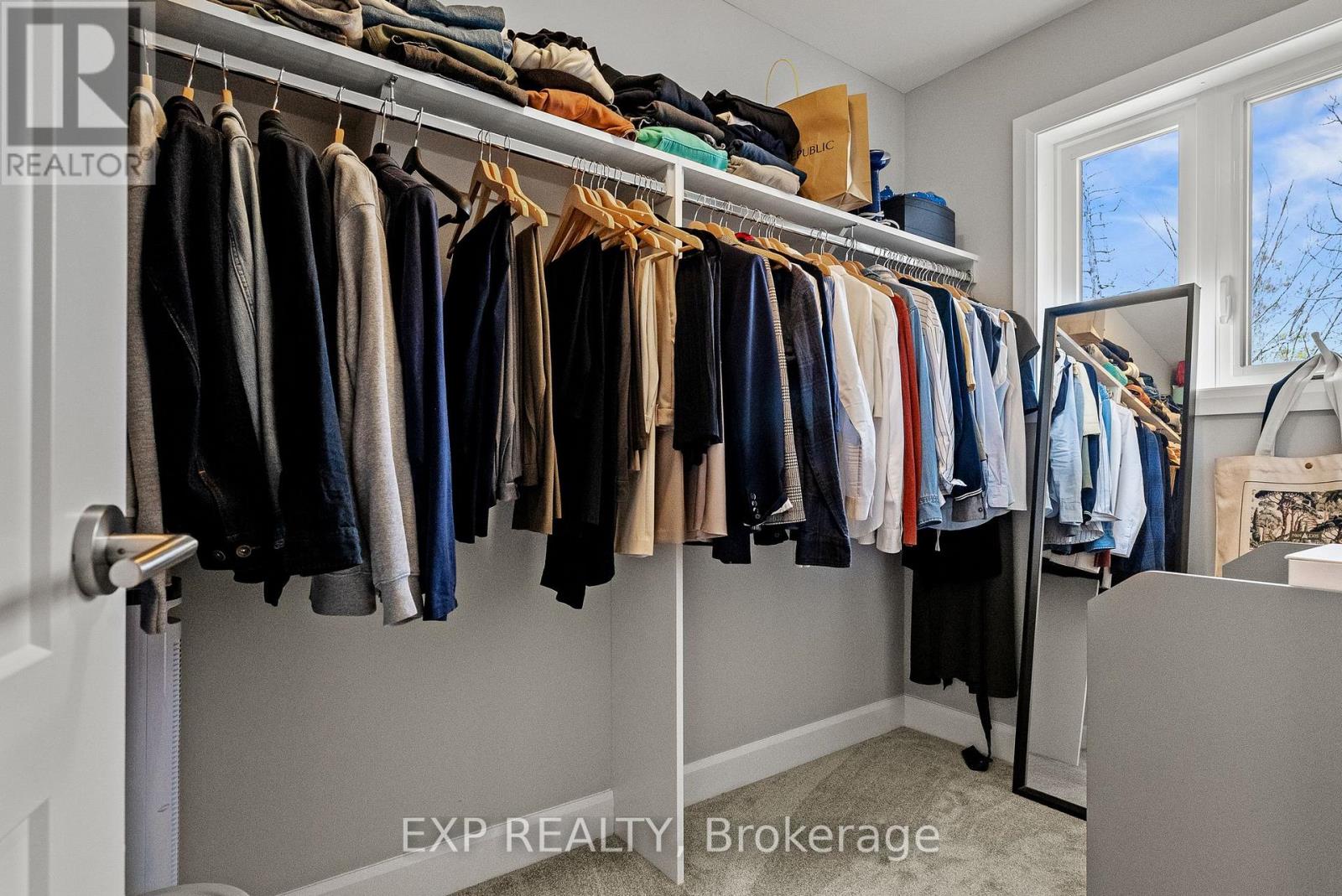 419 Clubtail Private