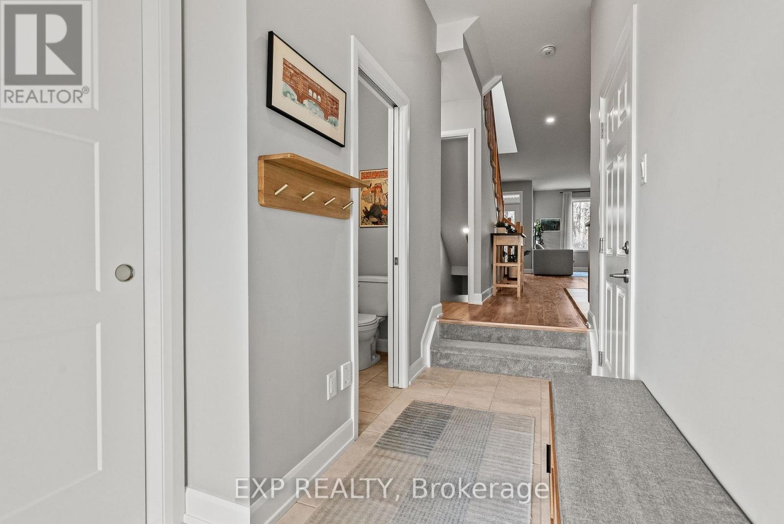 419 Clubtail Private