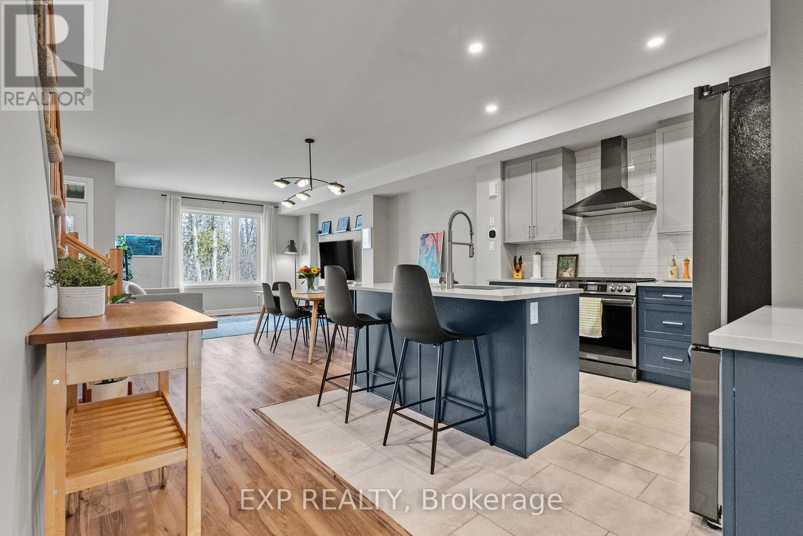 419 Clubtail Private