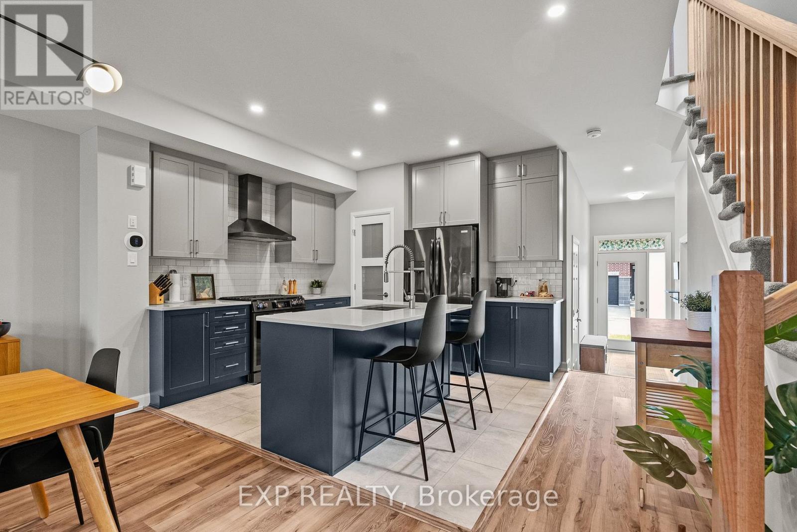 419 Clubtail Private