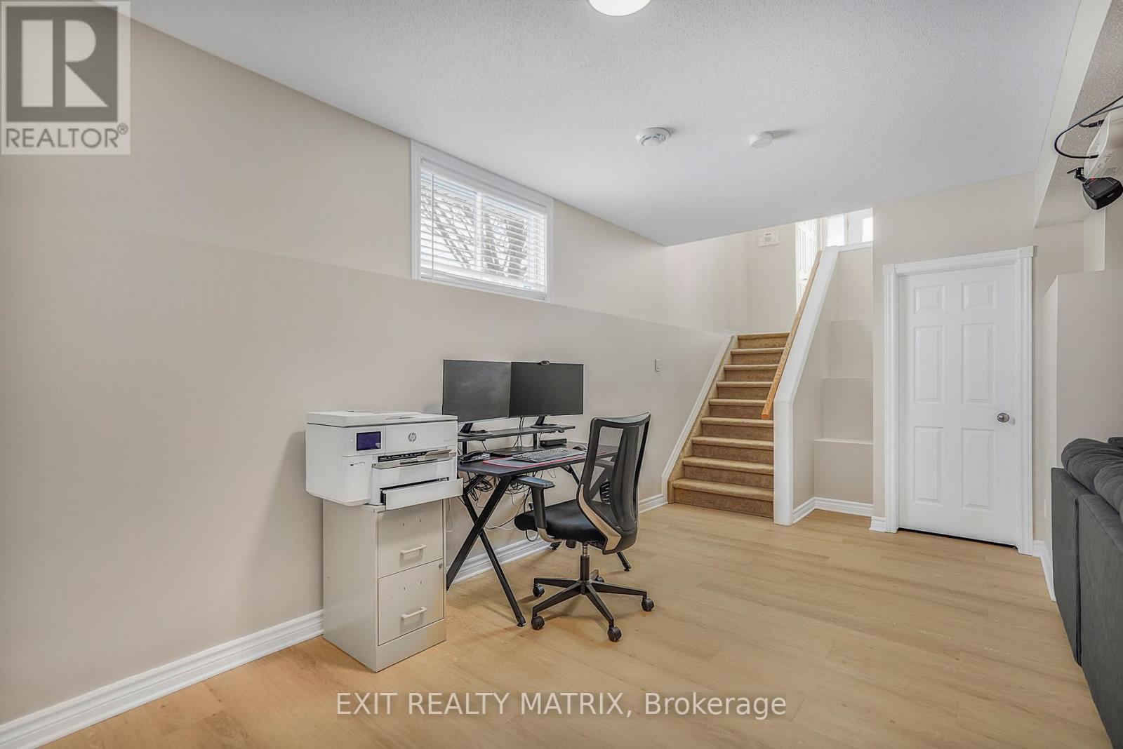 403 Centenaire Street