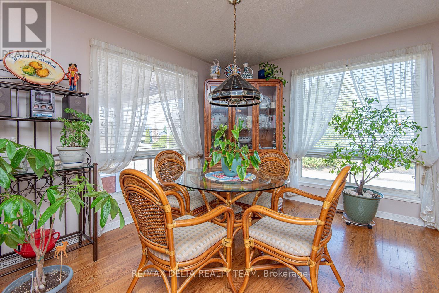 892 Beauchamp Avenue