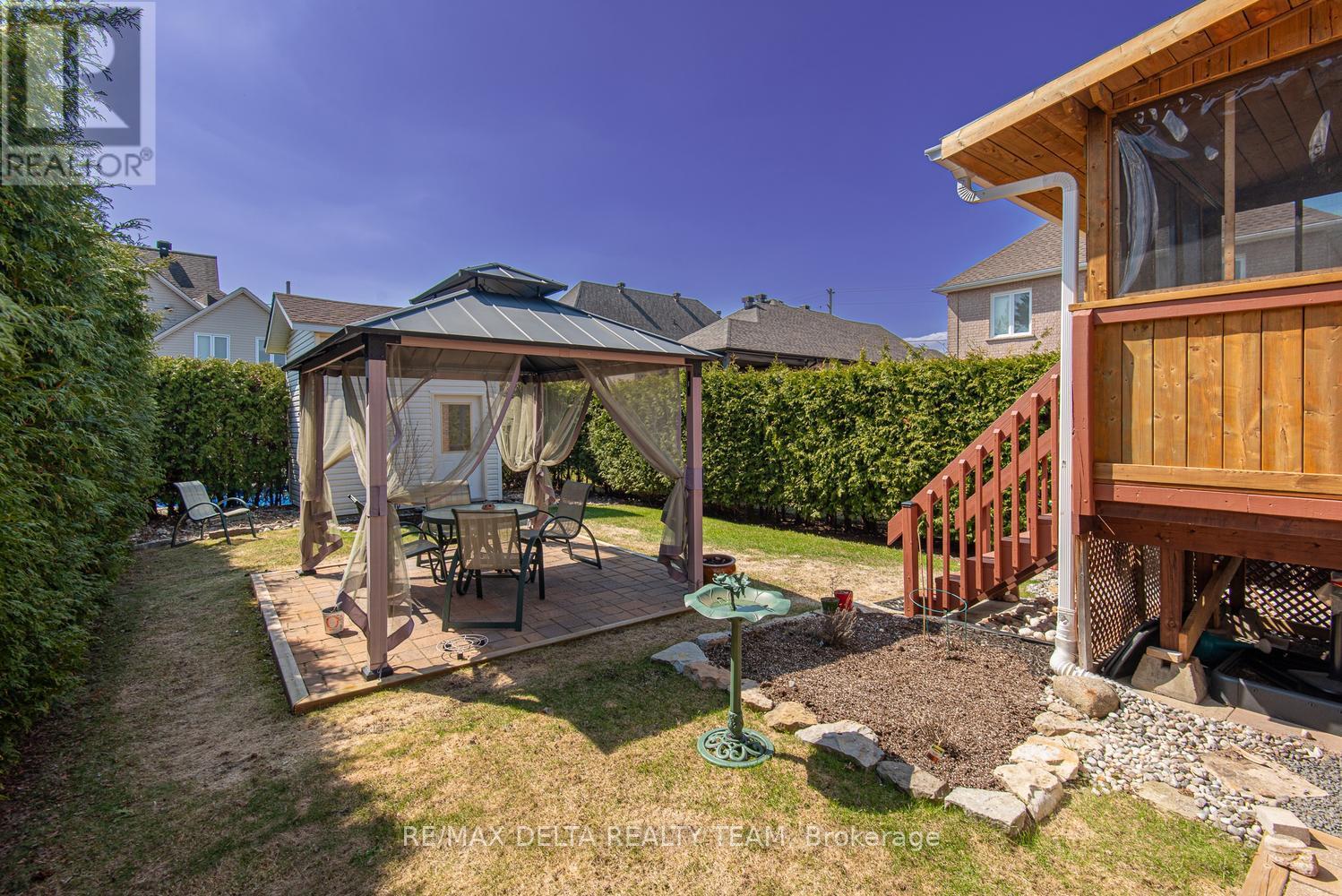 892 Beauchamp Avenue