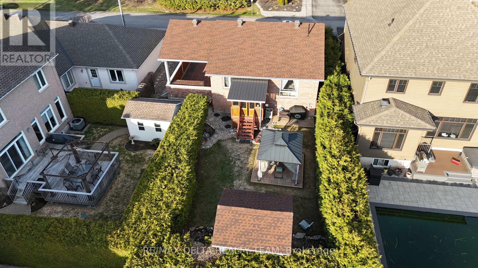 892 Beauchamp Avenue