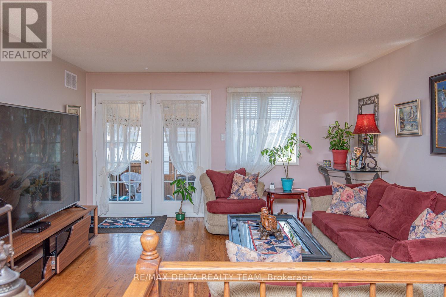 892 Beauchamp Avenue