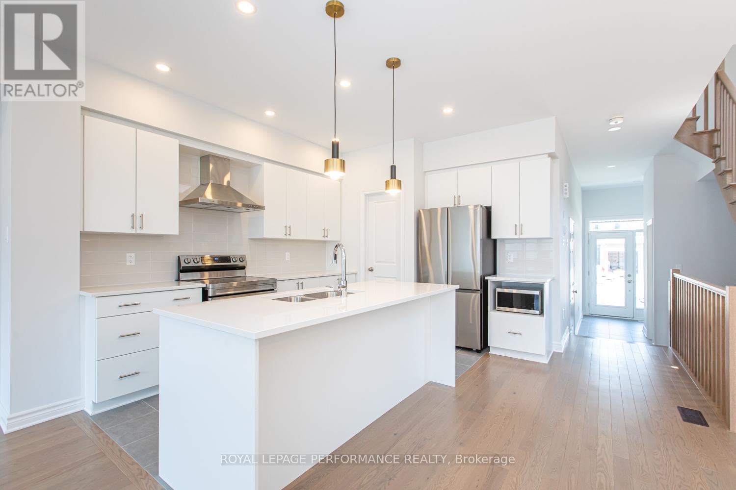 635 Cordelette Circle