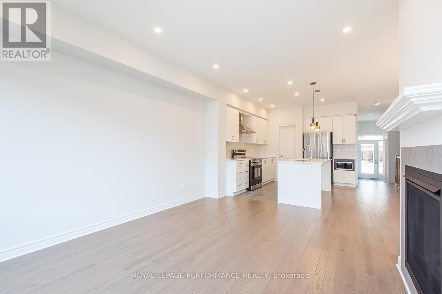 635 Cordelette Circle