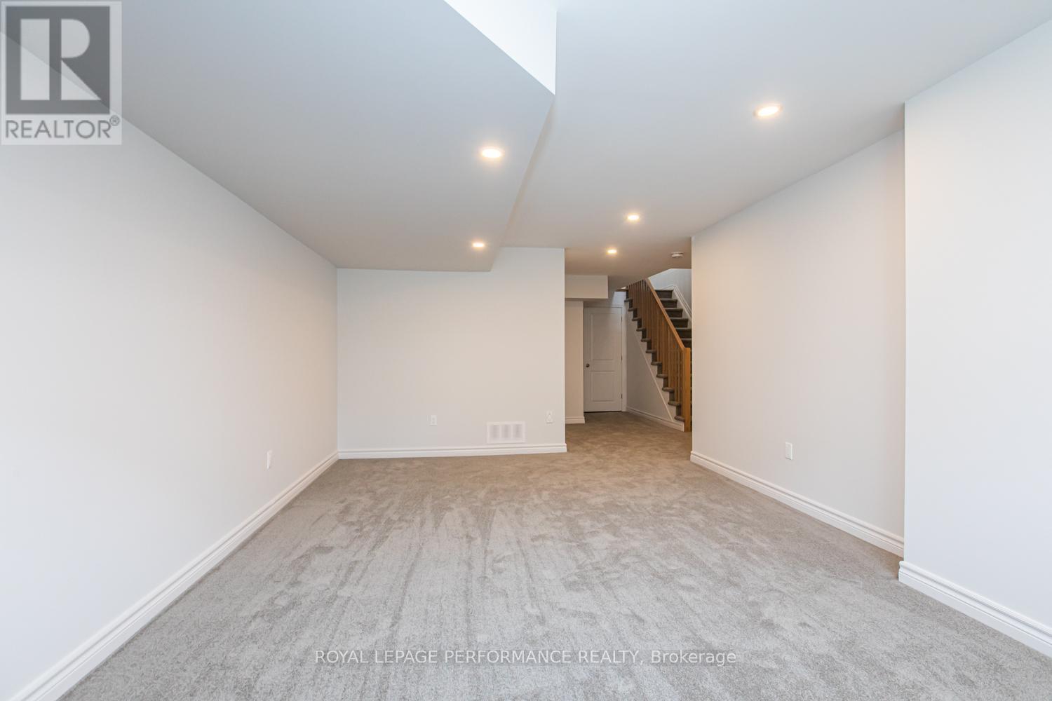 635 Cordelette Circle