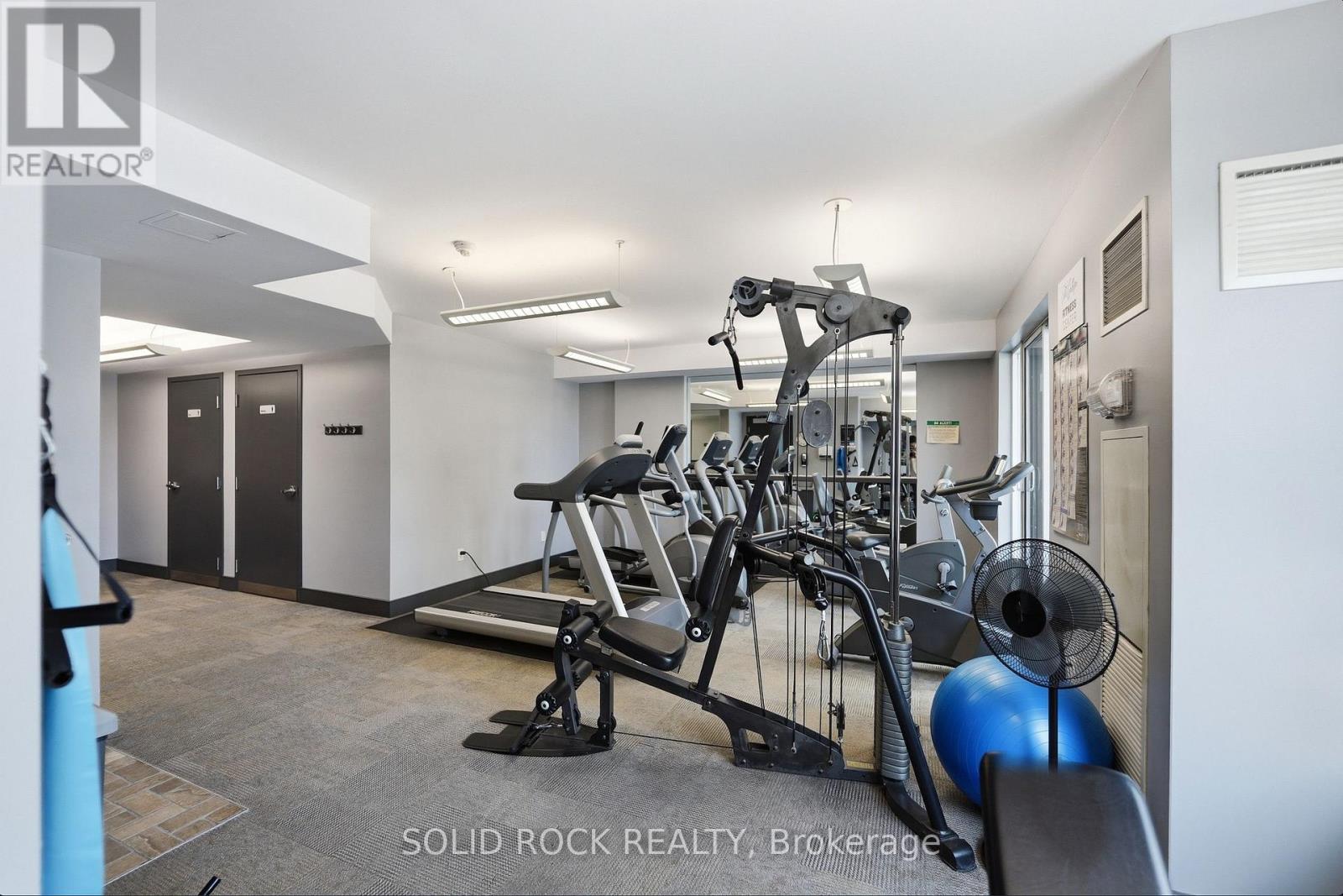 910 - 200 Besserer Street