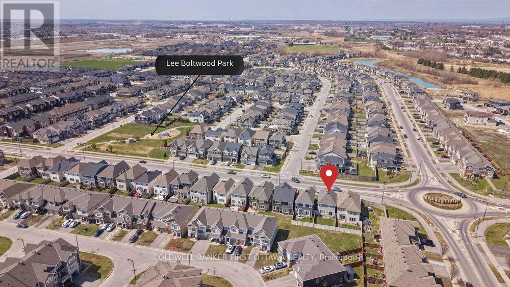 4852 Abbott Street E