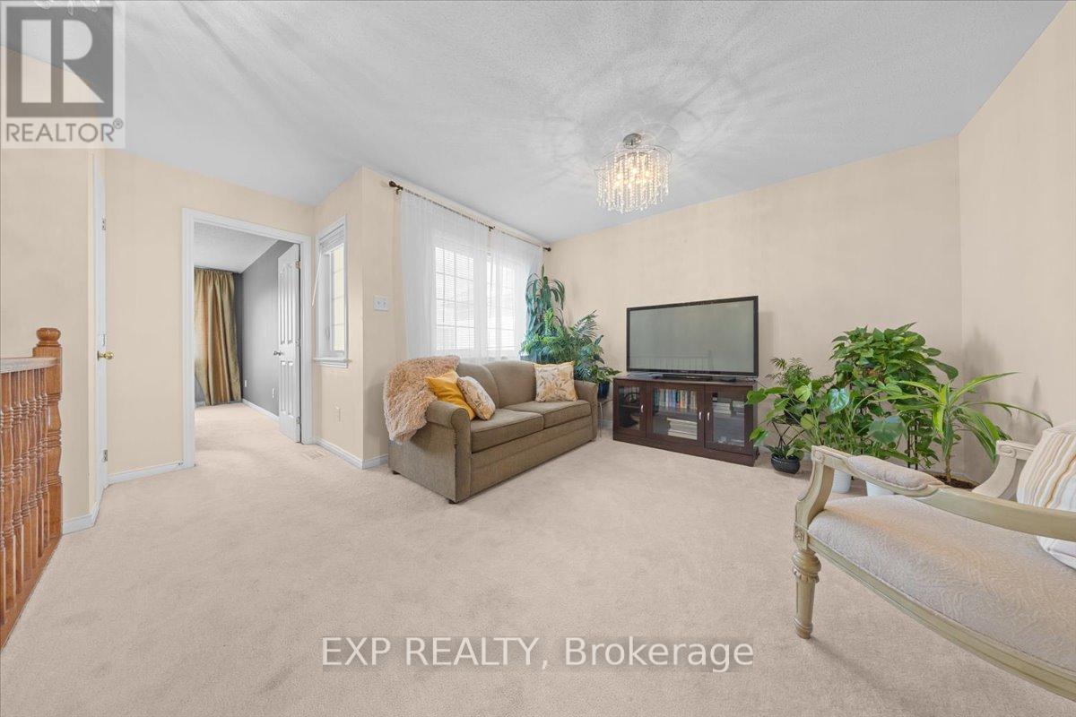 628 Pepperville Crescent