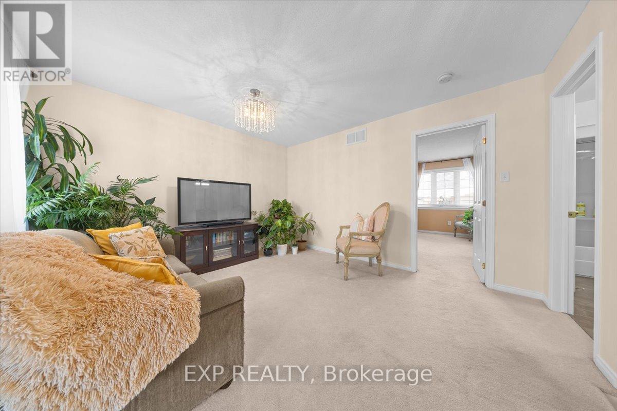 628 Pepperville Crescent