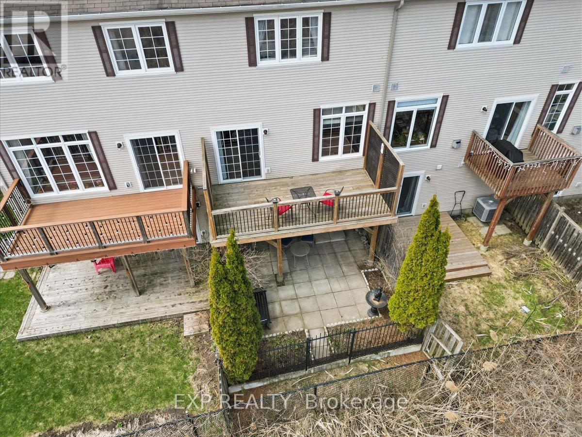 628 Pepperville Crescent