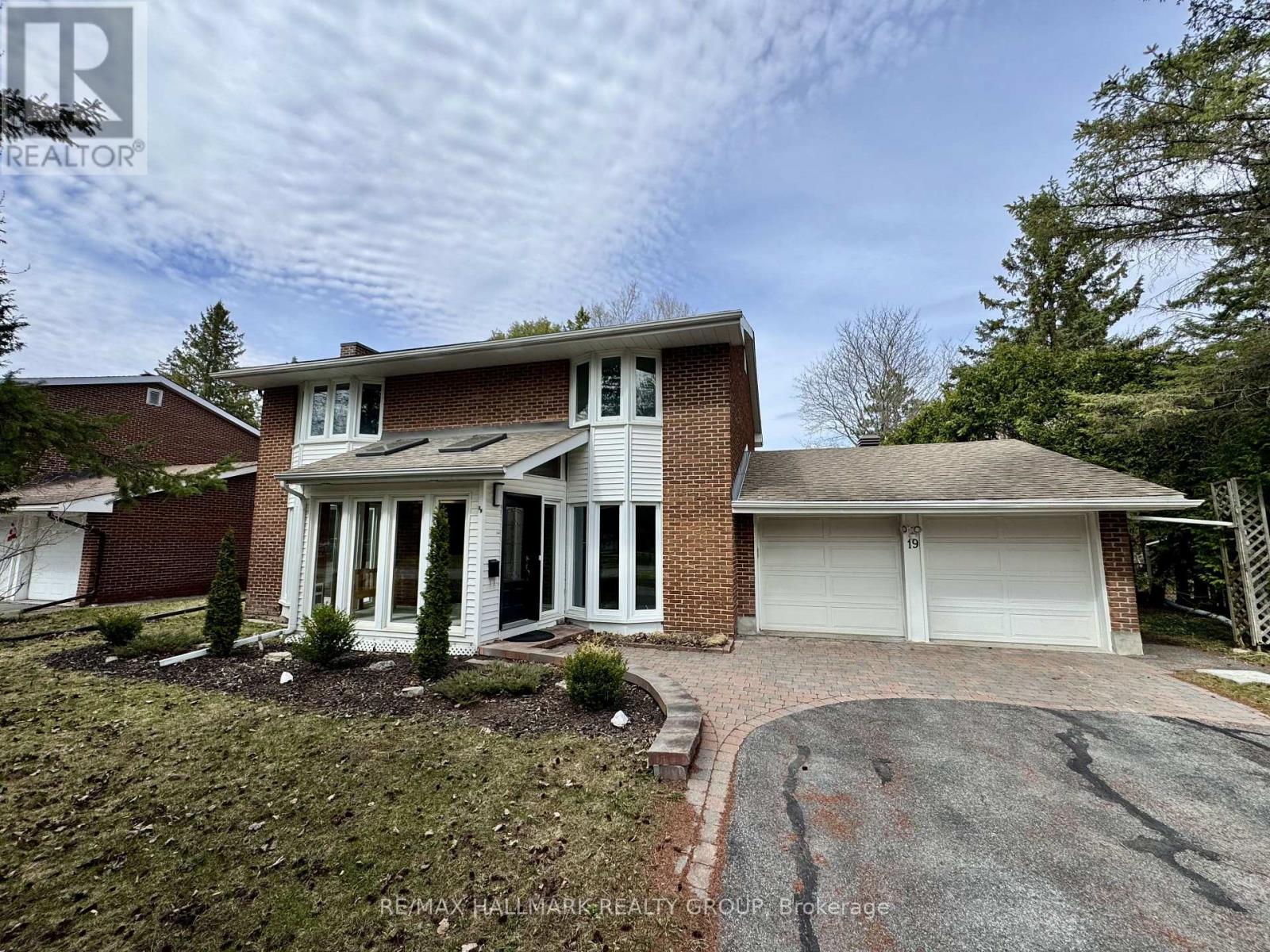 19 Kingsford Crescent