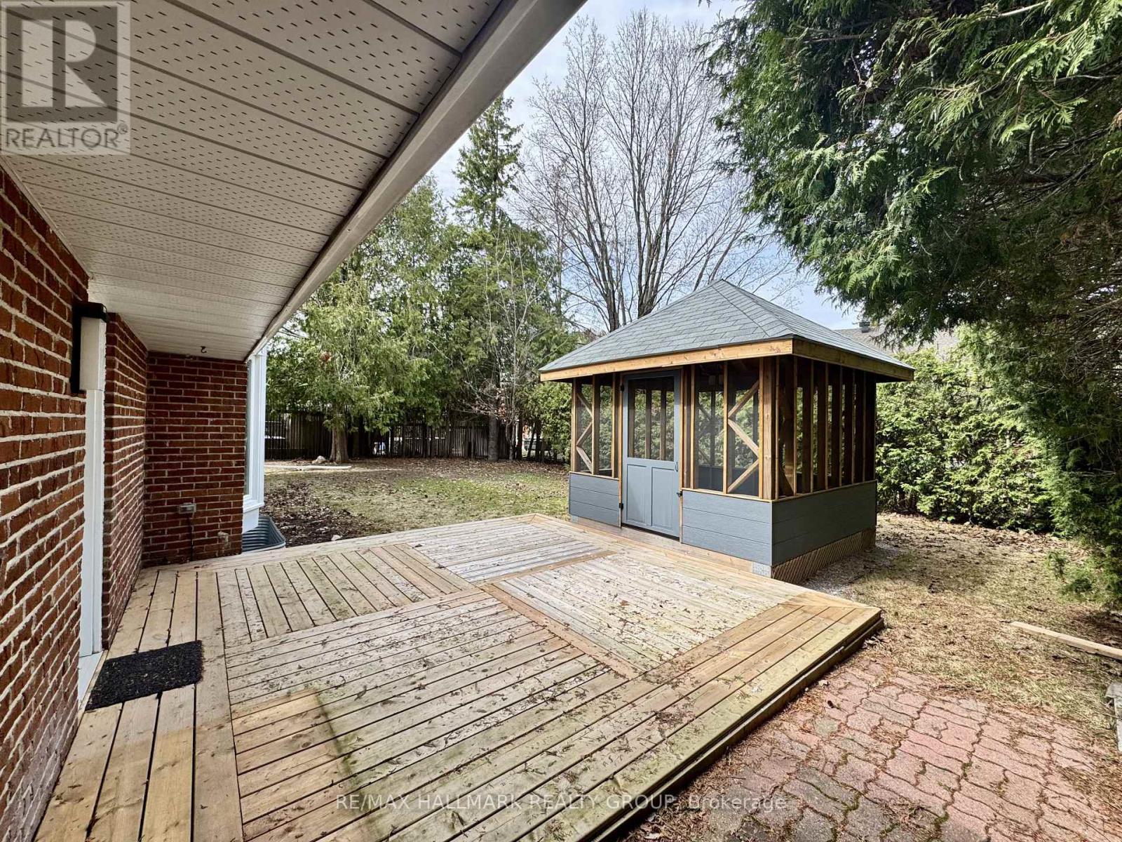 19 Kingsford Crescent