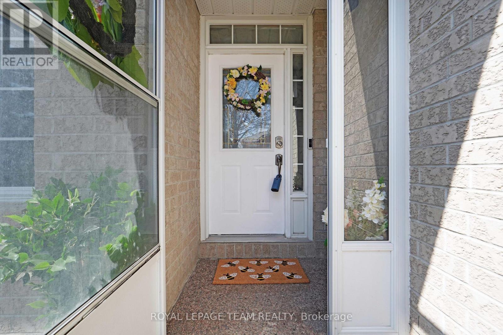 29 Apple Creek Crescent