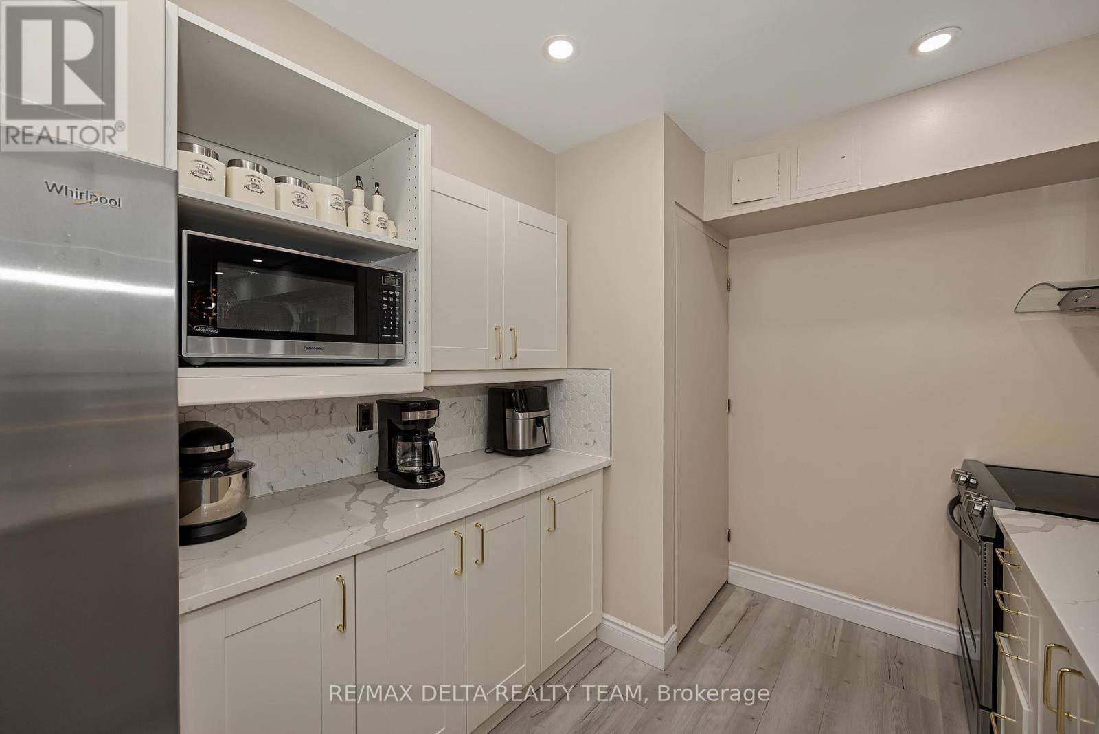 119 - 318 Lorry Greenberg Drive