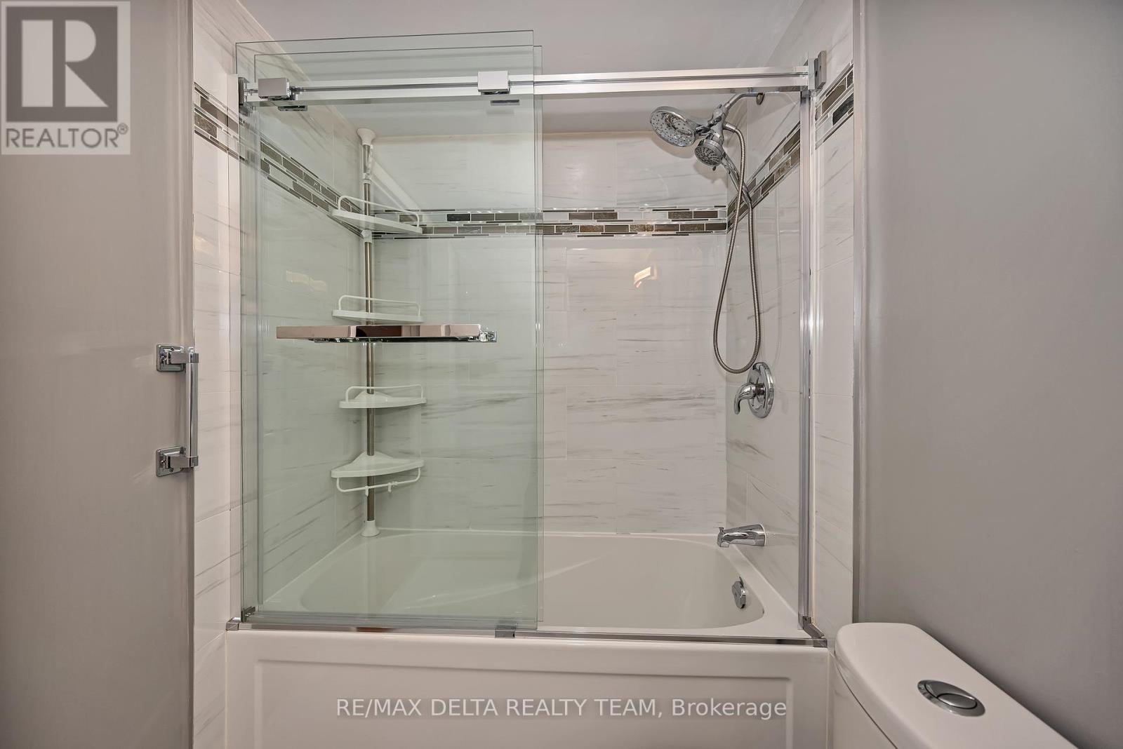 119 - 318 Lorry Greenberg Drive