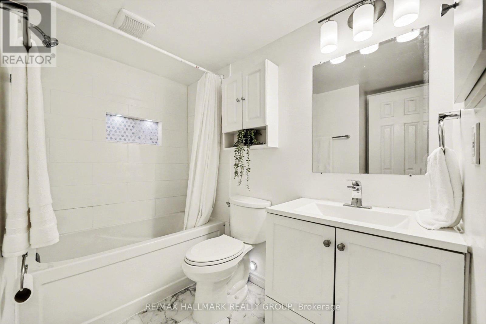 15 - 1204 Shillington Avenue