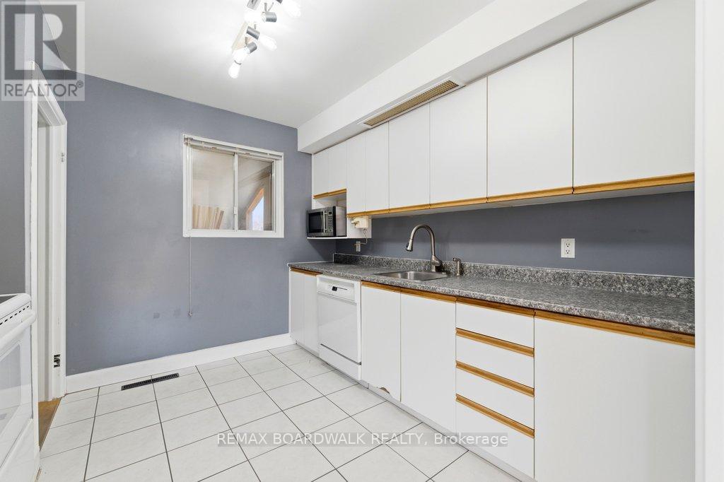 1279 Adirondack Drive