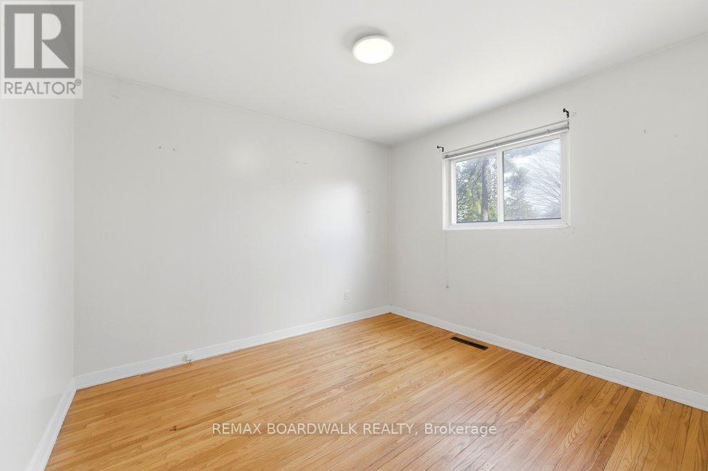 1279 Adirondack Drive