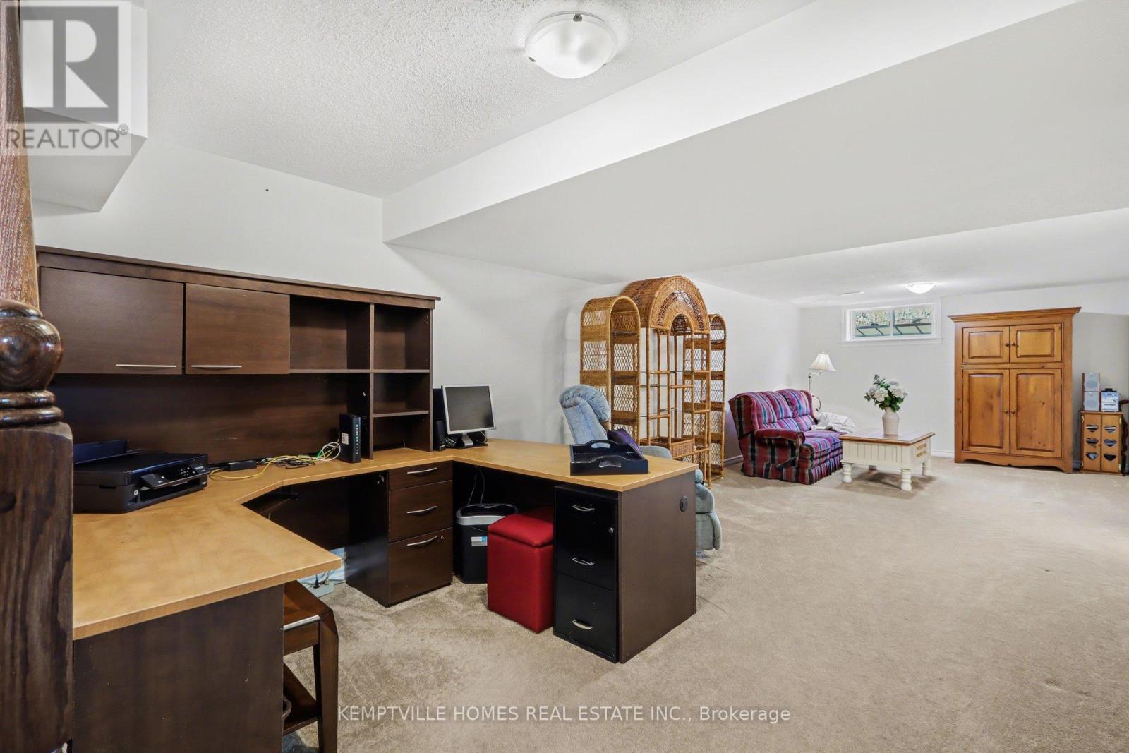 171 Royal Landing Gate