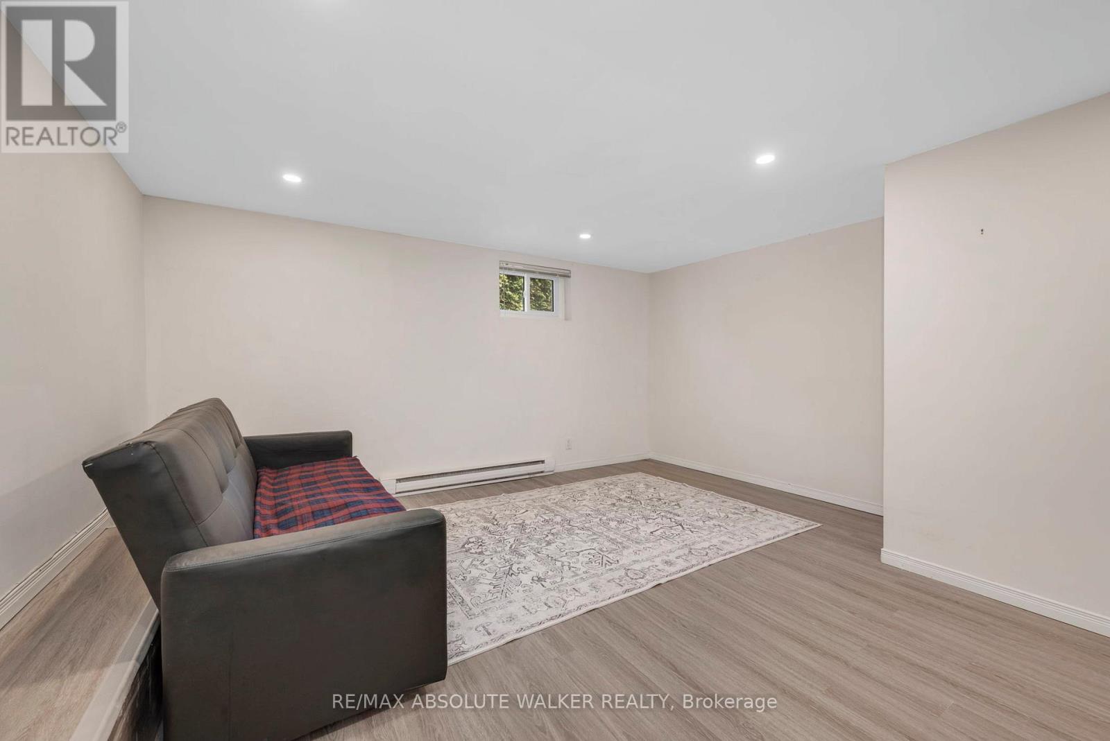 1290 St. Jean Street