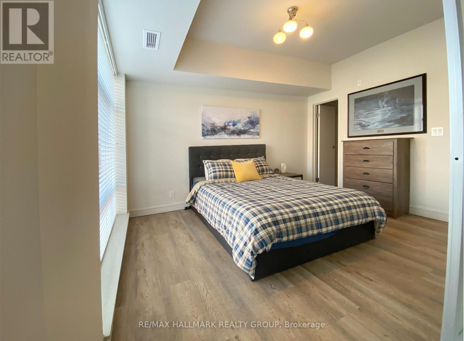 208 - 555 Anand Private