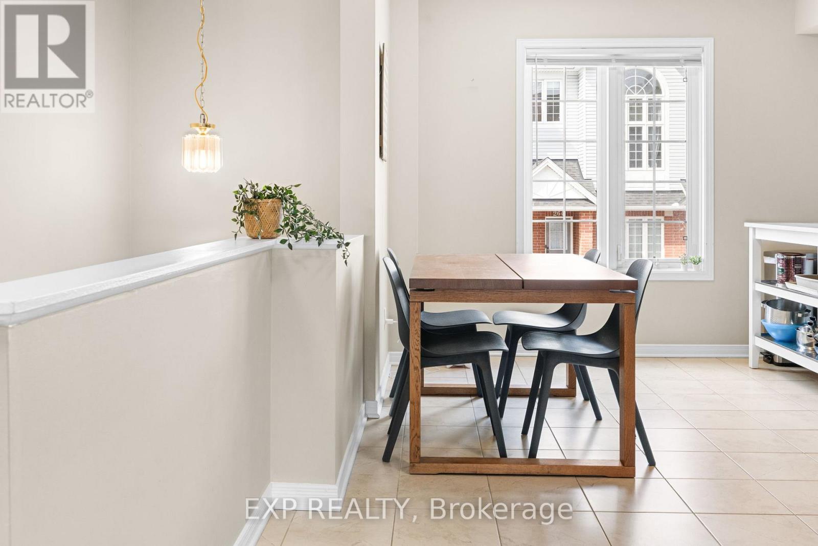 255 Gershwin Private