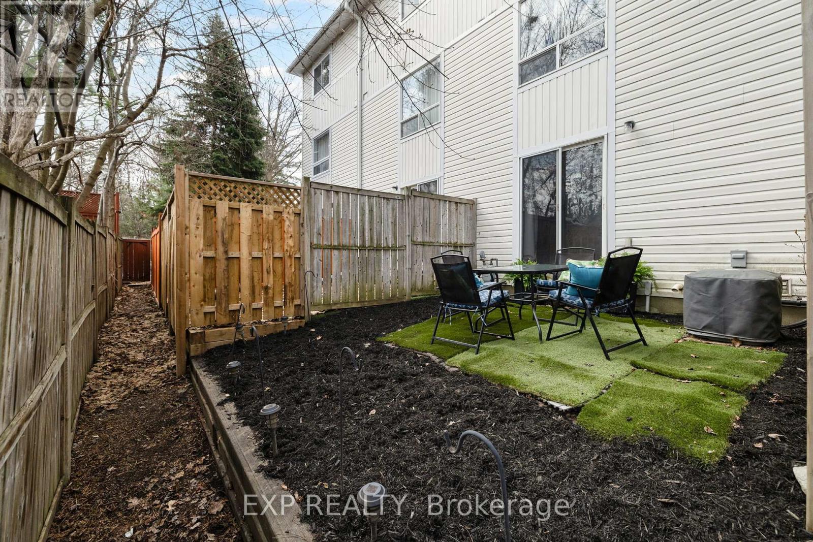 255 Gershwin Private