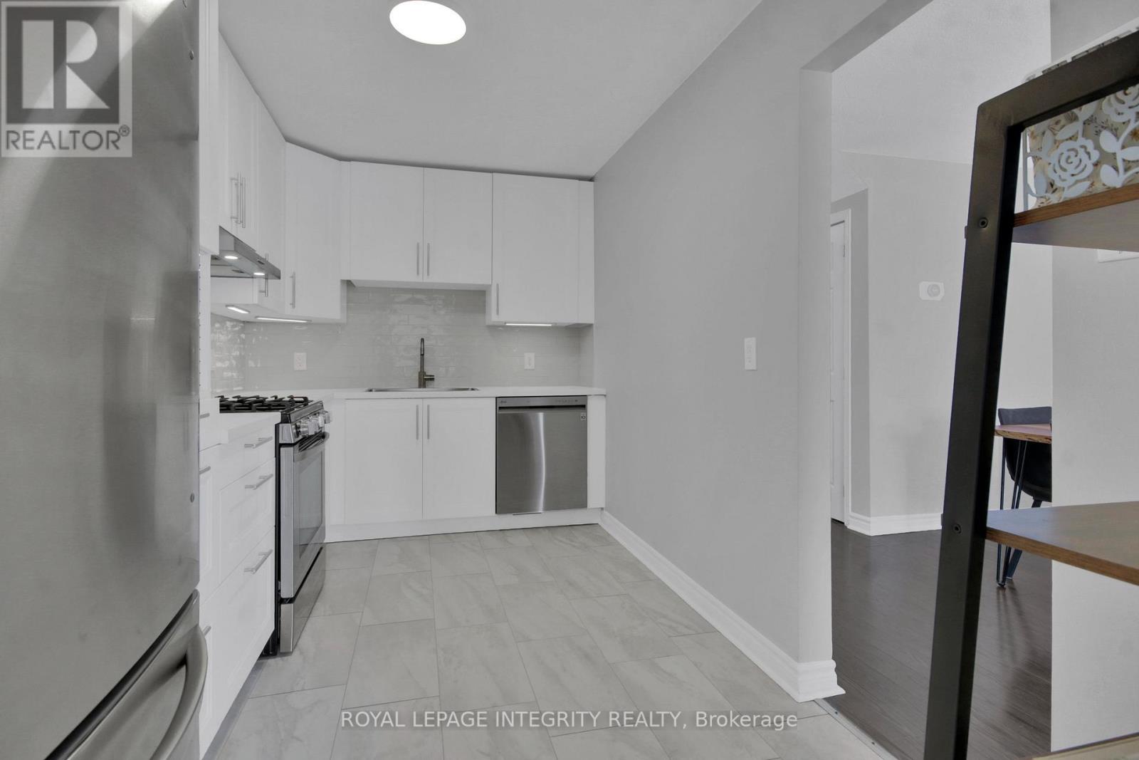 22 - 135 Castlefrank Road