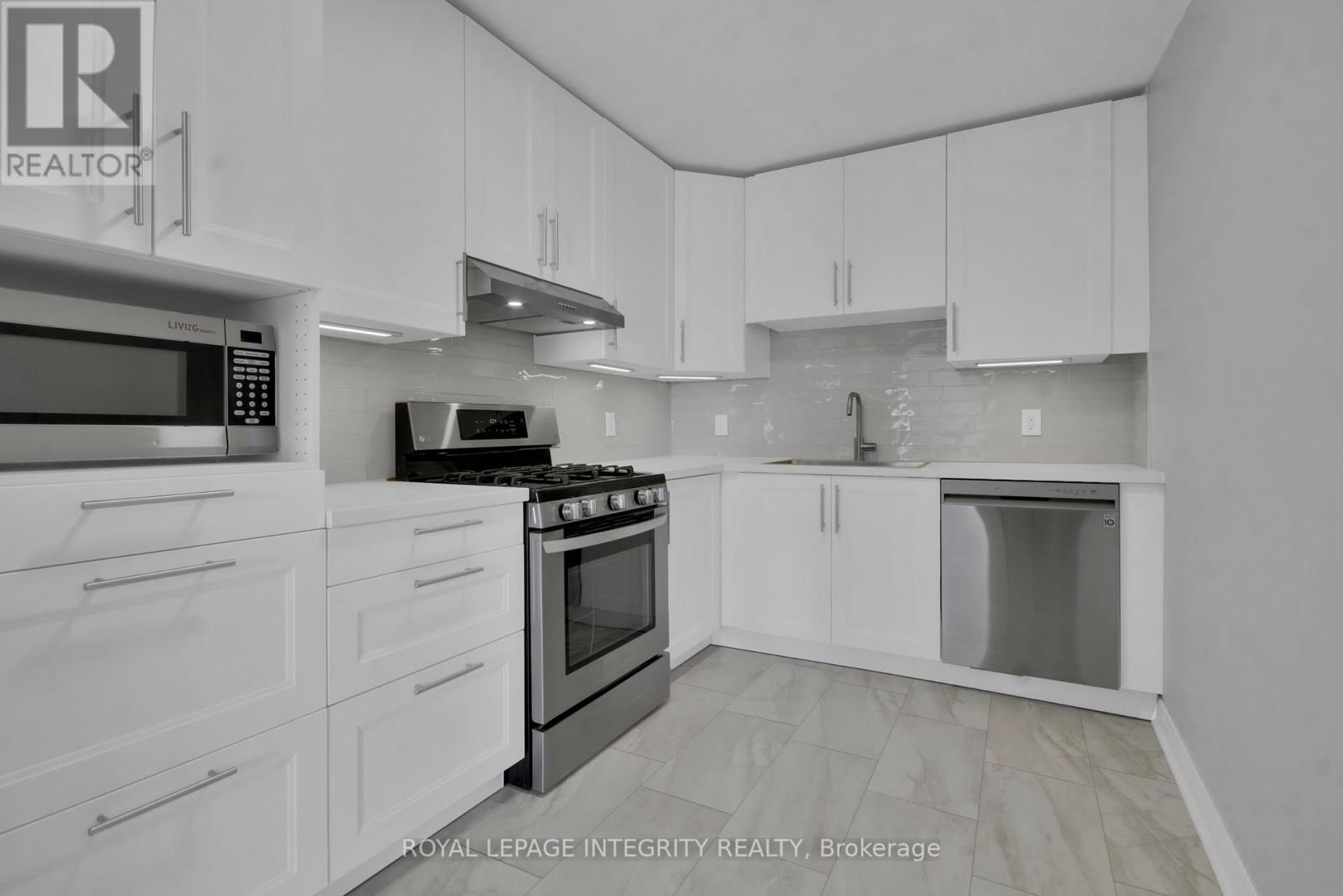 22 - 135 Castlefrank Road