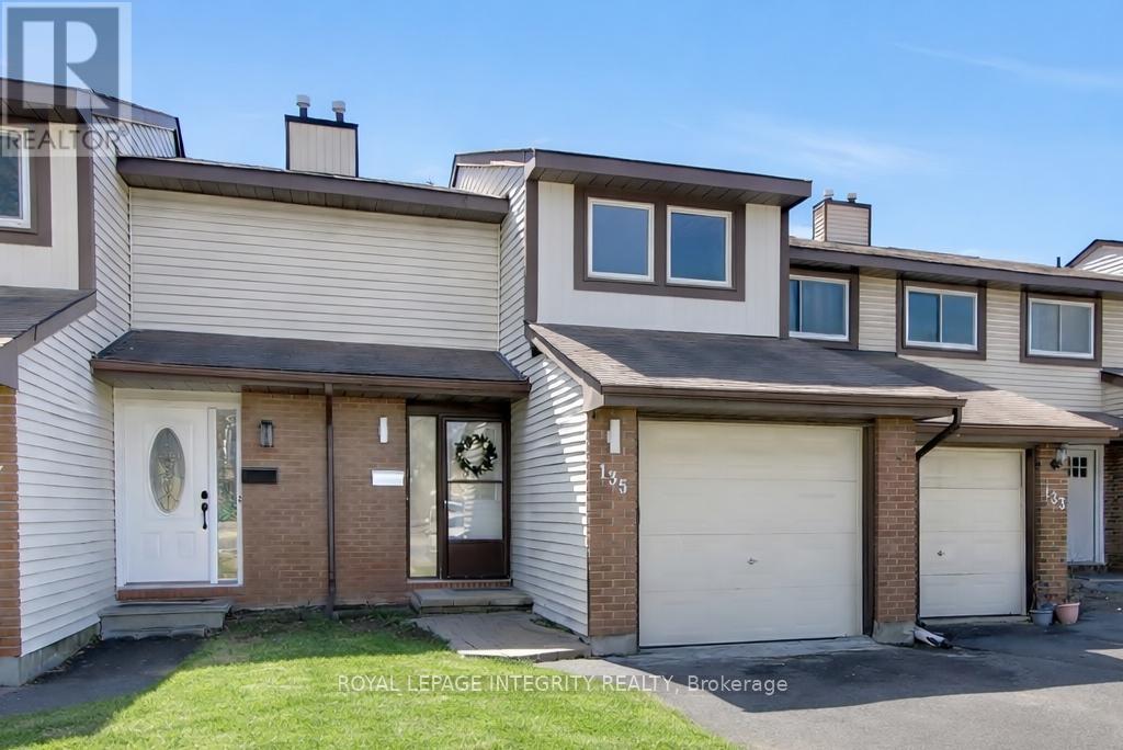 22 - 135 Castlefrank Road