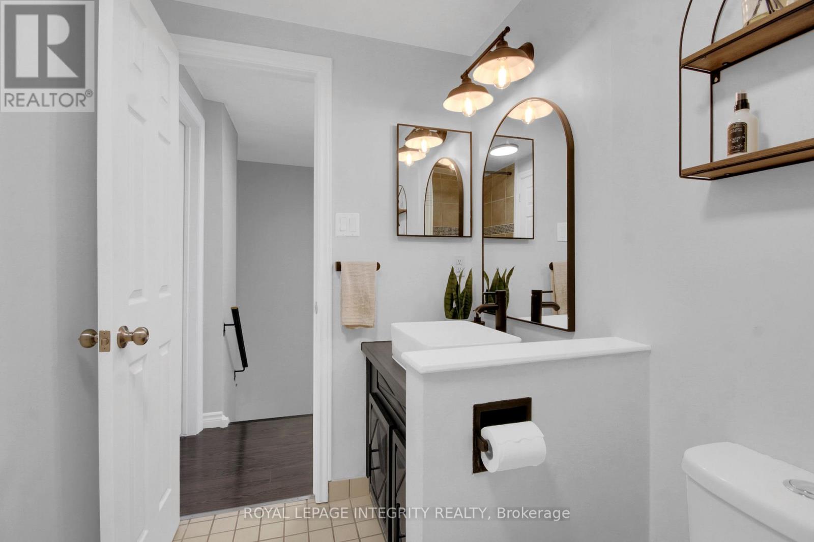 22 - 135 Castlefrank Road