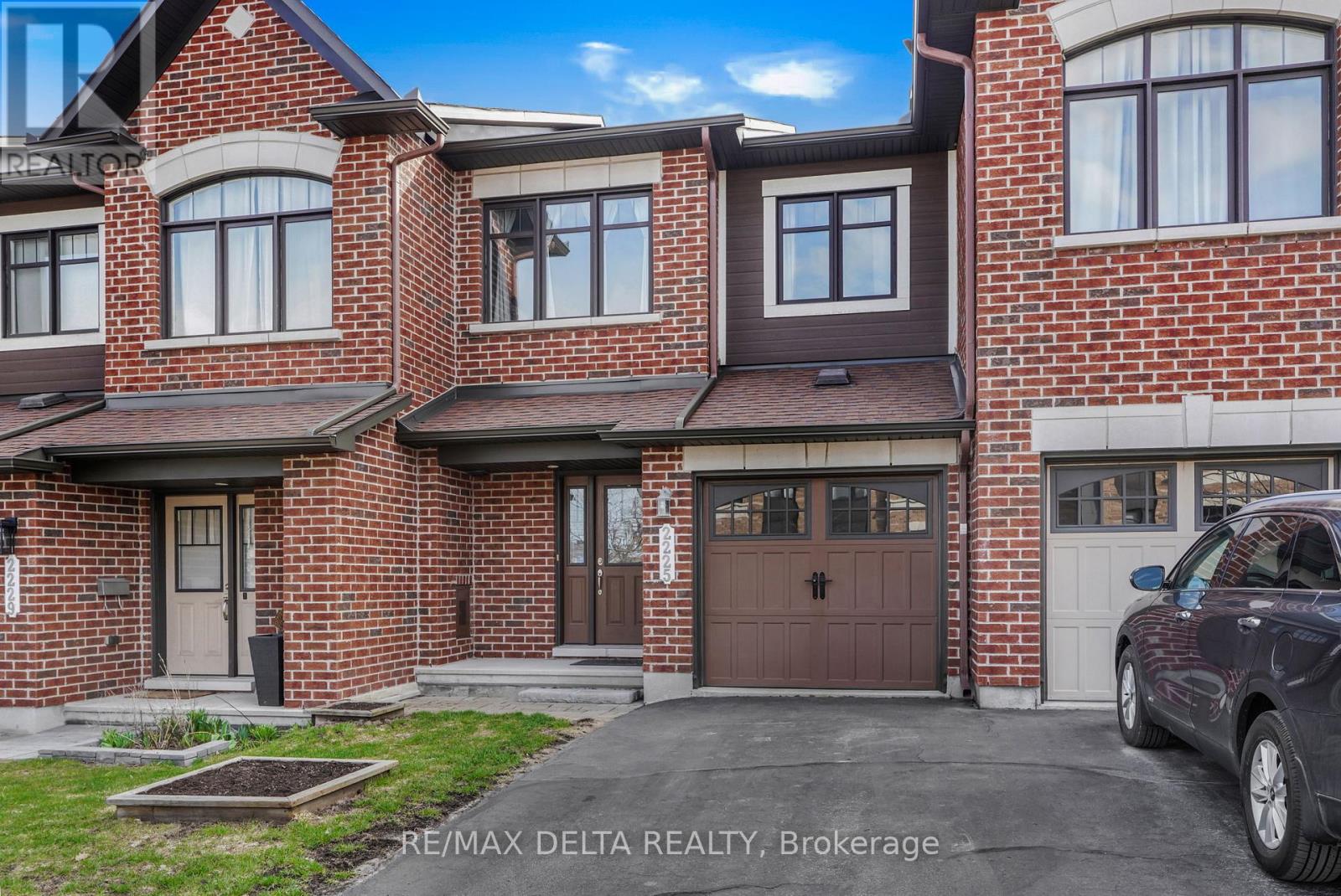 2225 Marble Crescent