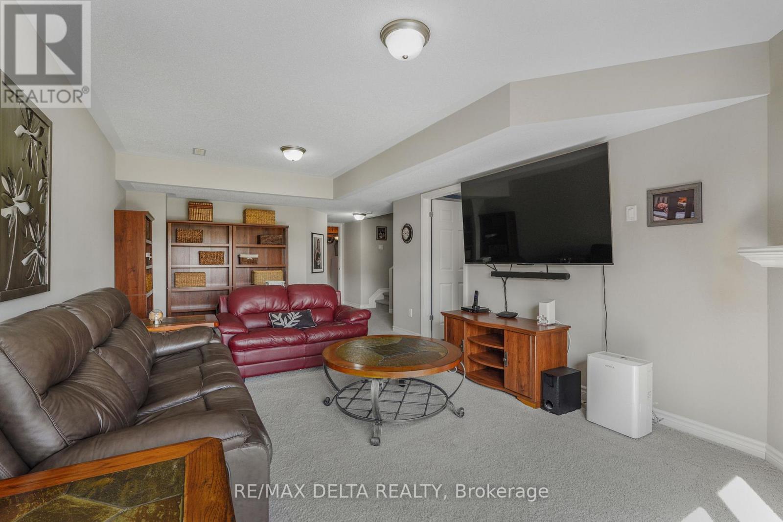 2225 Marble Crescent