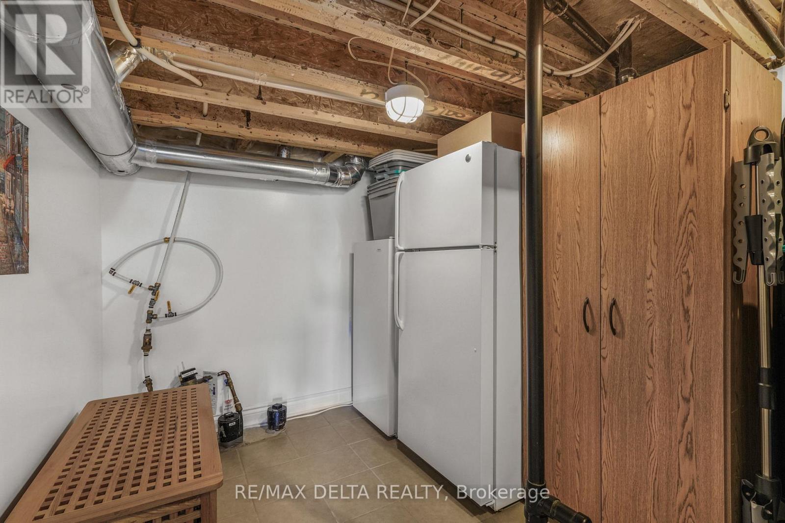 2225 Marble Crescent