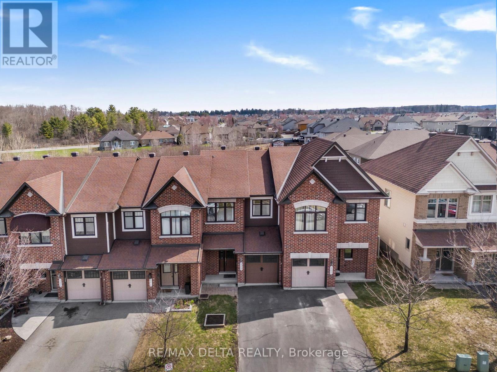 2225 Marble Crescent