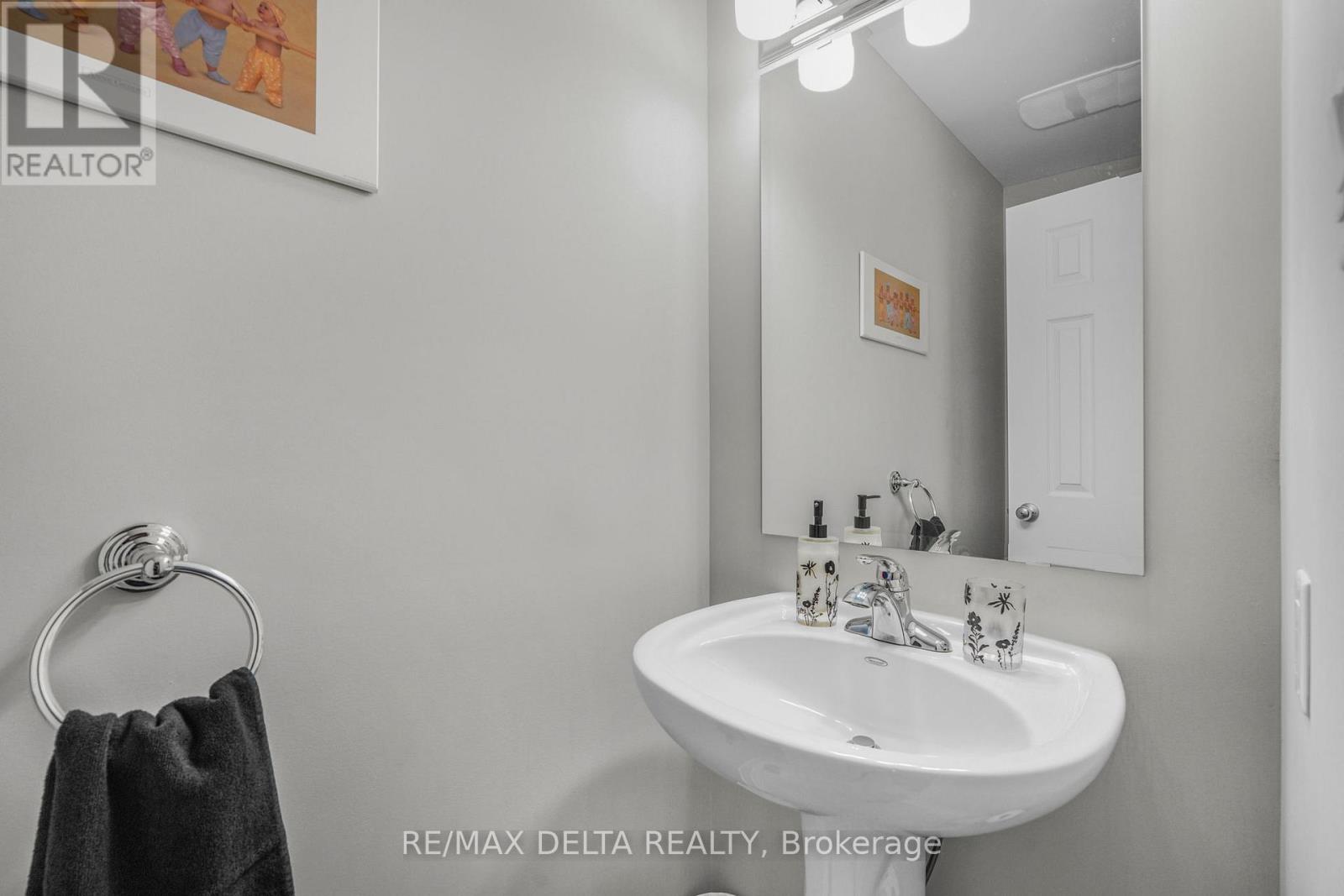 2225 Marble Crescent