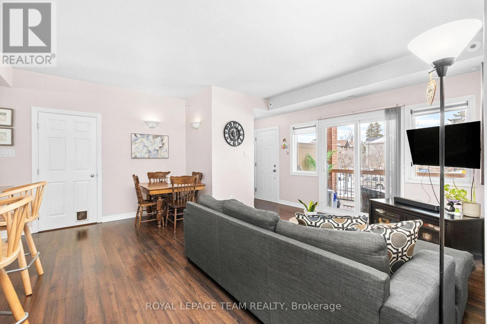 E - 1103 Stittsville Main Street